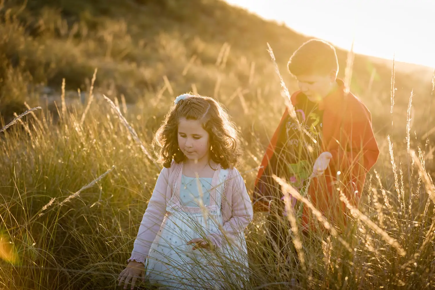 Ninos campo atardecer comunion Canicio Jumilla