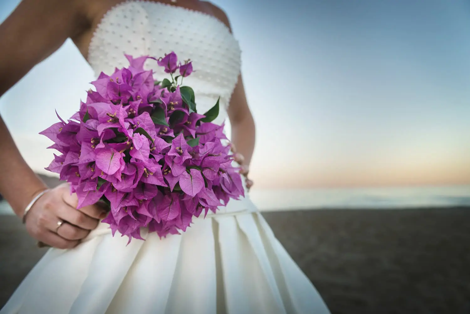 Fotografía del ramo de novia. Somos fotógrafo de bodas en Murcia
